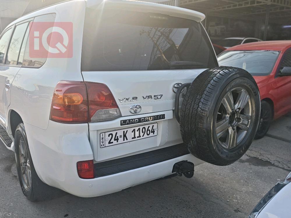 تويوتا لاندكروزر